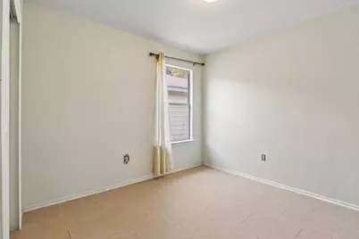 7209 Cayenne Lane, Austin, TX 78741 - Photo 17