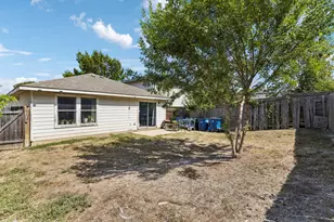 7209 Cayenne Ln, Austin, TX 78741 - Photo 23