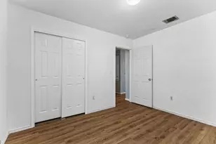 7209 Cayenne Ln, Austin, TX 78741 - Photo 15