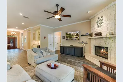 215 Woodland Park, Georgetown, TX 78633 - Photo 13