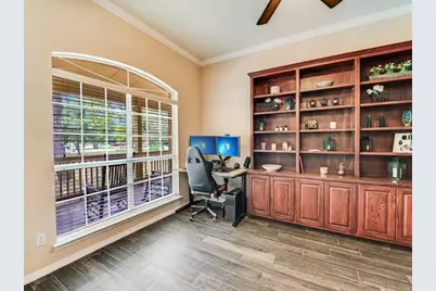 215 Woodland Park, Georgetown, TX 78633 - Photo 9