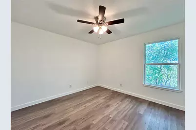 6409 Burns Street #305, Austin, TX 78752 - Photo 15