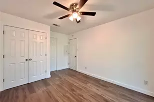 6409 Burns St, Austin, TX 78752 - Photo 11