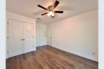 6409 Burns Street #305, Austin, TX 78752 - Photo 11