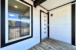 6409 Burns St, Austin, TX 78752 - Photo 19