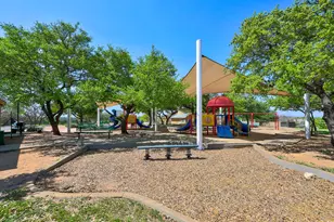 5117 Texas Bluebell Dr, Spicewood, TX 78669 - Photo 11