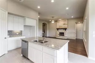 5117 Texas Bluebell Dr, Spicewood, TX 78669 - Photo 13