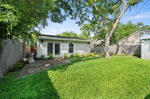 1513 Westover Rd, Austin, TX 78703 - Photo 15