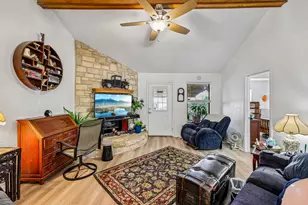 508 River Hills Dr, San Marcos, TX 78666 - Photo 9