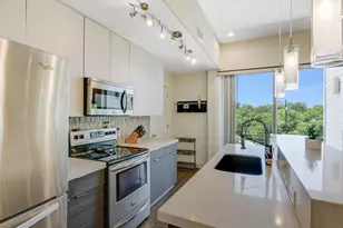 604 N Bluff Dr, Austin, TX 78745 - Photo 13