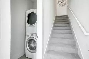 604 N Bluff Dr, Austin, TX 78745 - Photo 15