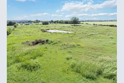 660 American Legion Road, Smithville, TX 78957 - Photo 13