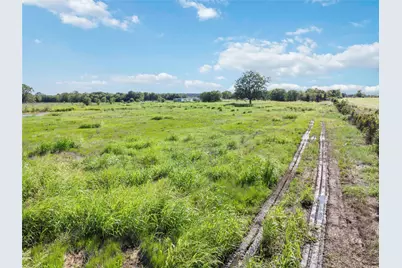 660 American Legion Road, Smithville, TX 78957 - Photo 3