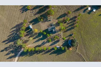 245 Country Lane, McDade, TX 78650 - Photo 31