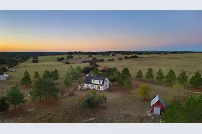 245 Country Lane, McDade, TX 78650 - Photo 23