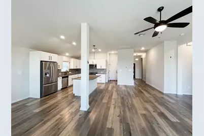 558 Bridgestone Way, Buda, TX 78610 - Photo 9
