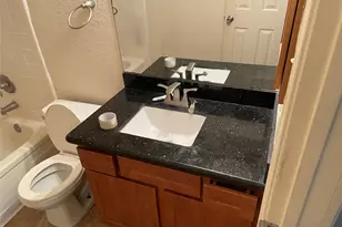 8100 Creekbend Dr, Houston, TX 77071 - Photo 13