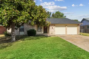 11206 Blossom Bell Dr, Austin, TX 78758 - Photo 1