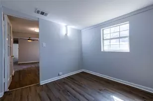 2304 Thrasher Ln, Austin, TX 78741 - Photo 17