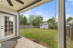 13413 Sea Biscuit Dr, Del Valle, TX 78617 - Photo 15
