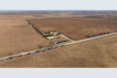 5100 County Road 234, Jarrell, TX 76537 - Photo 11