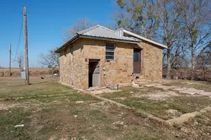 5100 Co Rd 234, Jarrell, TX 76537 - Photo 17