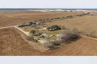 5100 County Road 234, Jarrell, TX 76537 - Photo 7