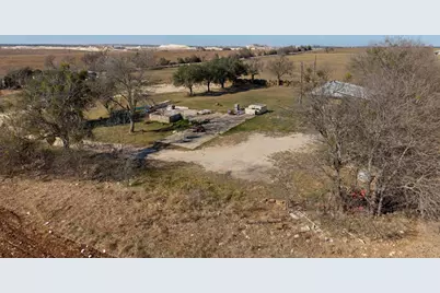 5100 County Road 234, Jarrell, TX 76537 - Photo 13