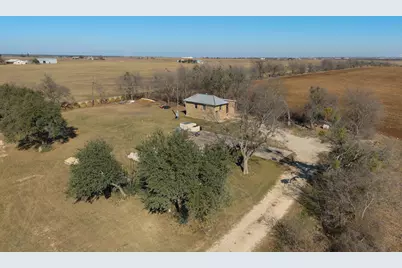 5100 County Road 234, Jarrell, TX 76537 - Photo 13