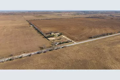 5100 County Road 234, Jarrell, TX 76537 - Photo 11
