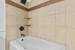 8400 Jamestown Dr, Austin, TX 78758 - Photo 19