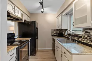 8400 Jamestown Dr, Austin, TX 78758 - Photo 11