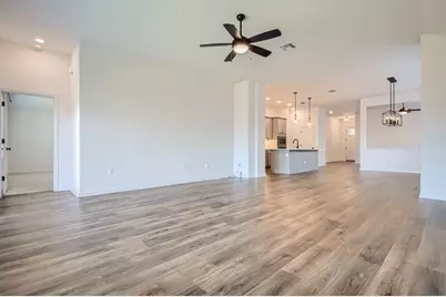 7904 Gilwice Lane, Austin, TX 78744 - Photo 7