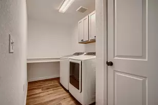 7904 Gilwice Ln, Austin, TX 78744 - Photo 19