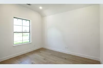 320 Gary Wayne Drive, Liberty Hill, TX 78642 - Photo 11