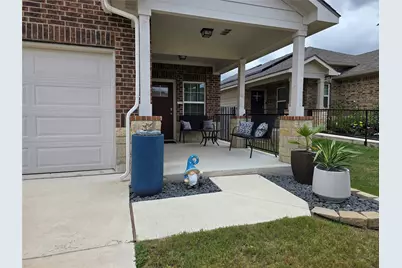 212 Yoakum Street, Leander, TX 78641 - Photo 3