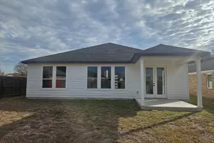 2413 Blue Sky Ln, Lockhart, TX 78644 - Photo 37