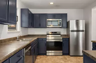 5600 Victory Gallop, Del Valle, TX 78617 - Photo 7