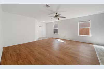 5600 Victory Gallop, Del Valle, TX 78617 - Photo 5