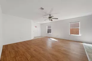 5600 Victory Gallop, Del Valle, TX 78617 - Photo 5