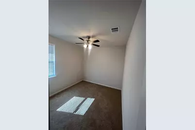 252 Sunniberg Loop, Georgetown, TX 78626 - Photo 17