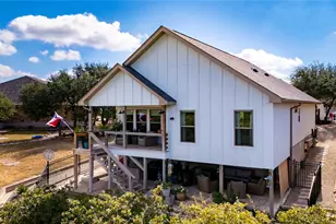 1057 Roanoke Ln, Kerrville, TX 78028 - Photo 5