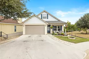 1057 Roanoke Ln, Kerrville, TX 78028 - Photo 35