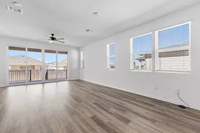 612 Seabiscuit Drive, Jarrell, TX 76537 - Photo 13