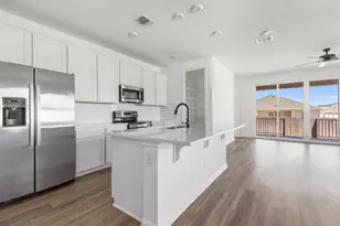 612 Seabiscuit Dr, Jarrell, TX 76537 - Photo 5