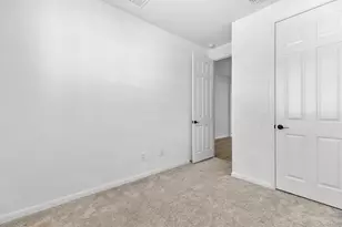 612 Seabiscuit Dr, Jarrell, TX 76537 - Photo 19