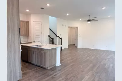 317 West Faulkner Street, Liberty Hill, TX 78642 - Photo 25