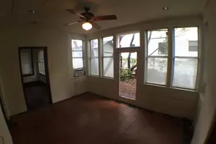 2813 Salado St, Austin, TX 78705 - Photo 5