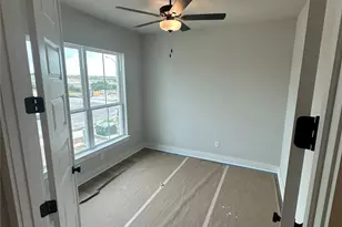 506 Uphill Ct, Liberty Hill, TX 78642 - Photo 11