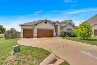 418 Quartz Drive, Dripping Springs, TX 78620 - Photo 3